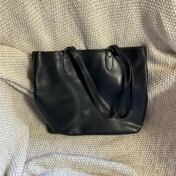 Kate Spade New York Black Leather‎ Tote Bag - Picture 2 of 7